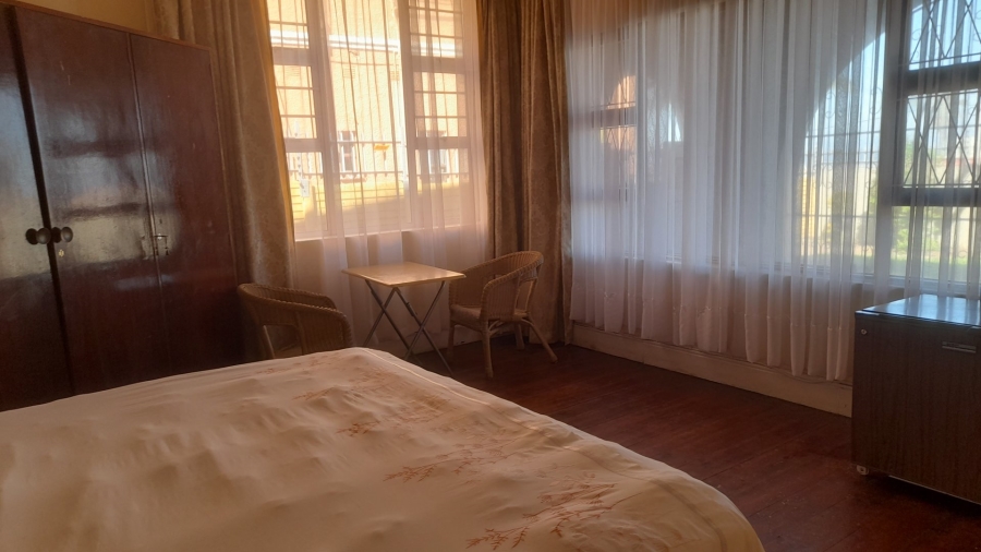 7 Bedroom Property for Sale in Quigney Eastern Cape